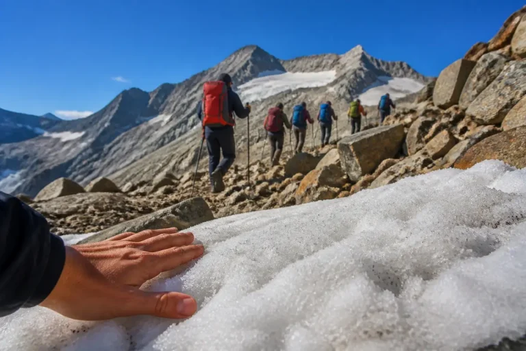 Découvrez le plus haut sommet des pyrénées : Aneto à 3404m